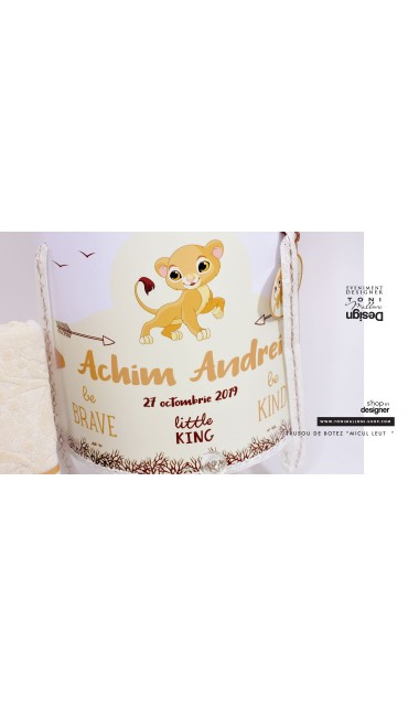 Trusou botez cu leu, brodat de inspiratie exotica, jungla, animale Micul Pui Leu 14